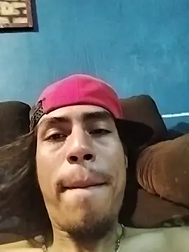 Chat +18 de AlexAlejandro13 ao vivo