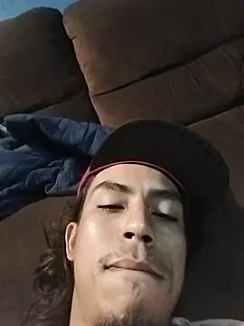 AlexAlejandro13のウェブカメラショー