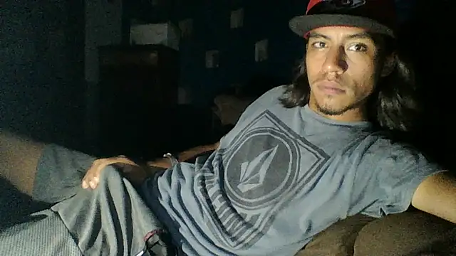 AlexAlejandro13 Adlı Modelin Web Kamerası Şovu