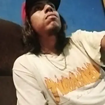 AlexAlejandro13 Webcam show
