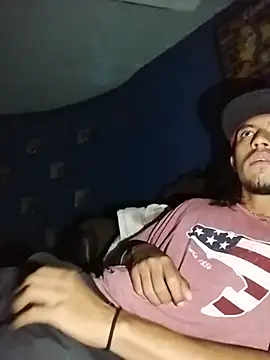 AlexAlejandro13 Show Webcam
