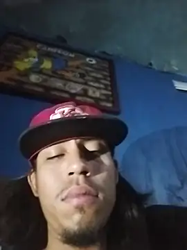 AlexAlejandro13's Live XXX Chat