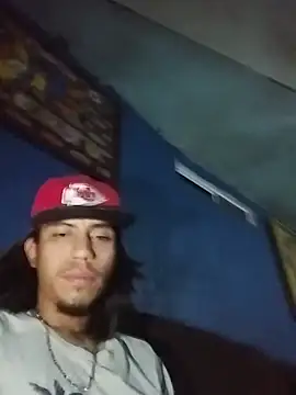 AlexAlejandro13 webcam show