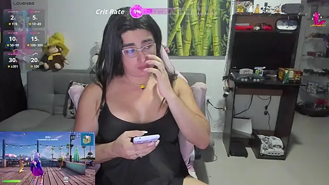 Khalifa_Gold Show in webcam