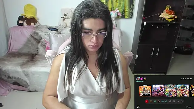 Khalifa_Gold Webcam Show