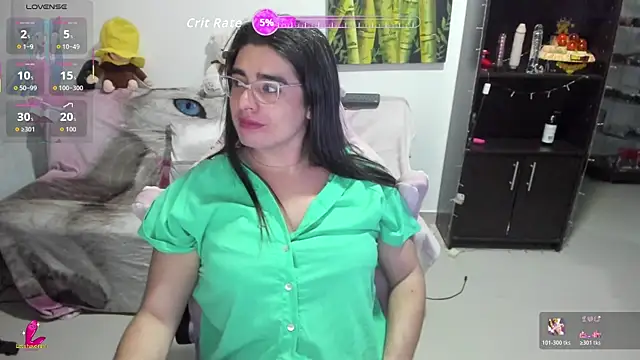 Khalifa_Goldn Webbikameraesitys