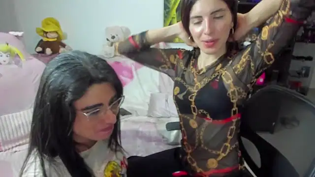 Khalifa_Gold Adlı Modelin Web Kamerası Şovu