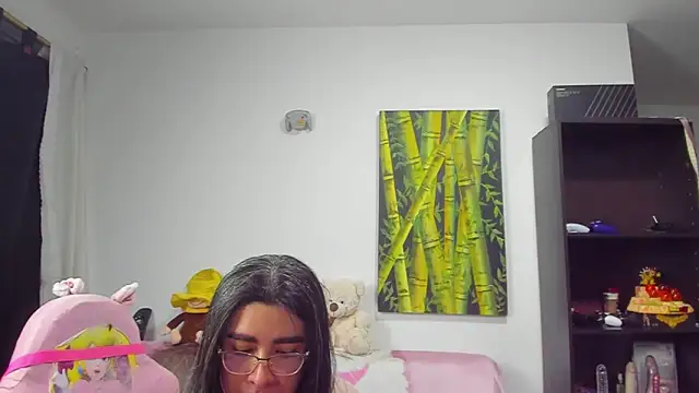 Khalifa_Gold Show in webcam