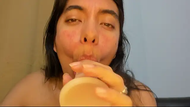 Chat XXX en directo de emilysex_118