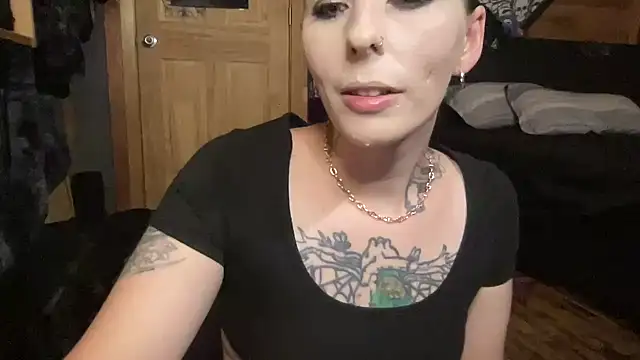 TeenyDoll's Webcam Show