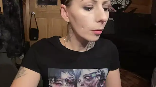 TeenyDoll – webcam-show