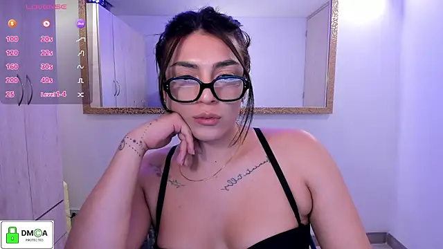 عرض كام EricaVanderhill