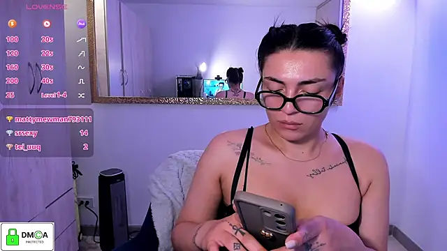 عرض كام EricaVanderhill