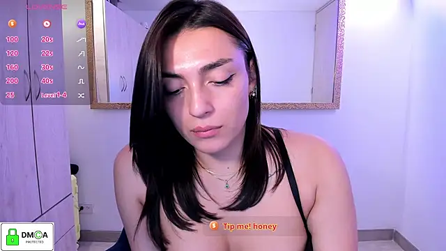 EricaVanderhill Шоу с уебкамера
