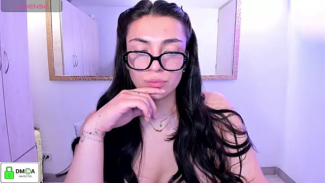 EricaVanderhill 网络视讯表演
