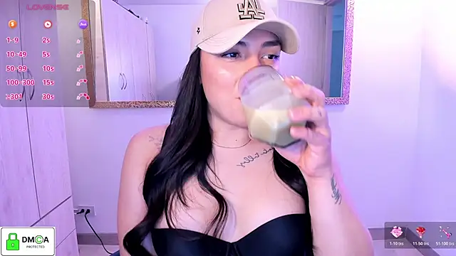 EricaVanderhill Pertunjukan Webcam