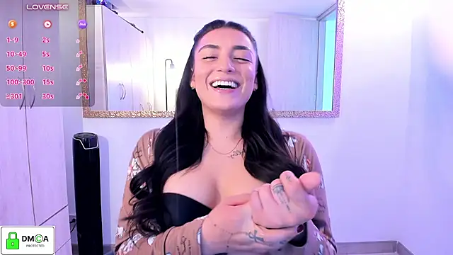 Show de EricaVanderhill na webcam