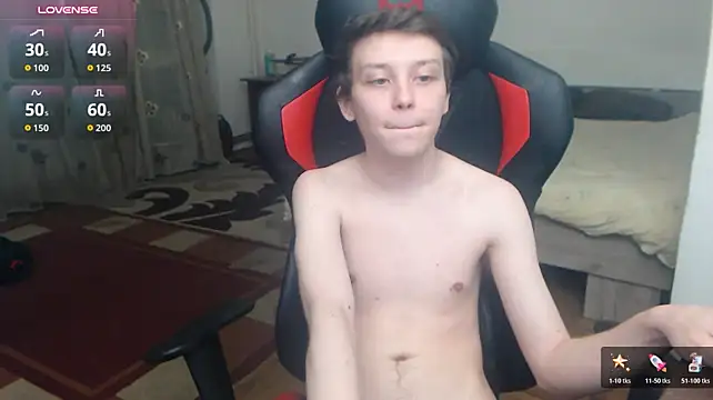 عرض كام hugkydo