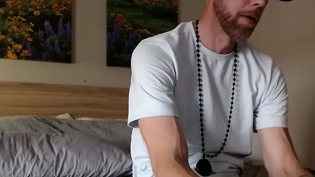 MaxRouger webkamerás műsora