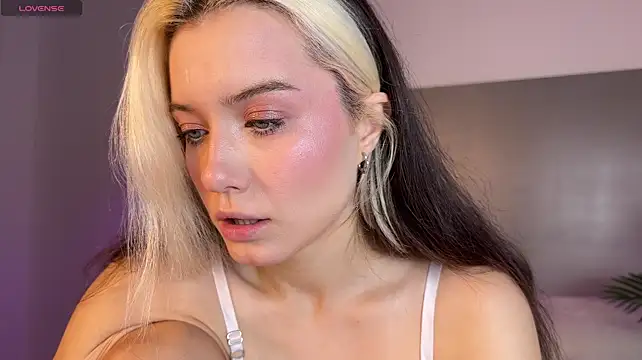 _blowjob_queen's Webcam Show