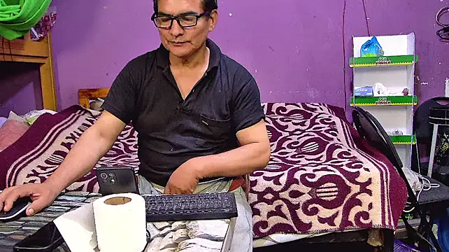 modelodebarro Pertunjukan Webcam