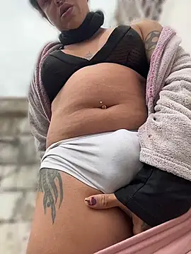 Show de alicetgirlbr na webcam