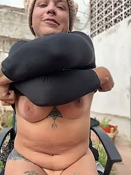 alicetgirlbr Шоу с уебкамера