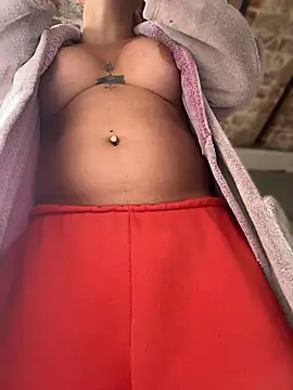 Show de alicetgirlbr na webcam
