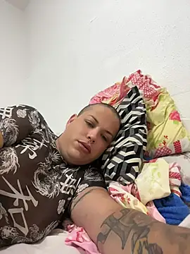 alicetgirlbr Webcam show