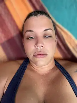 Pokazy przed kamerką – alicetgirlbr
