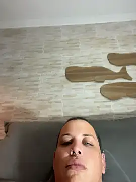alicetgirlbr Show Webcam