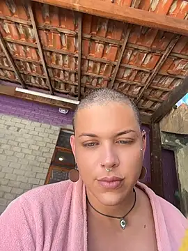 Show de alicetgirlbr na webcam