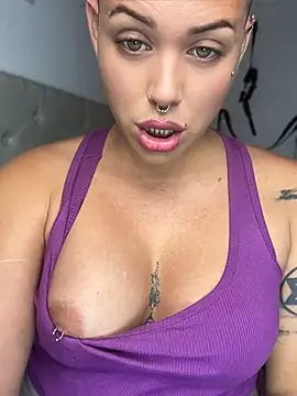 alicetgirlbr Шоу с уебкамера