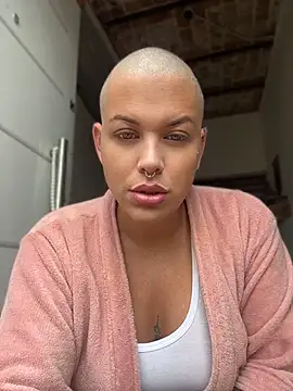 alicetgirlbr – webcam-show