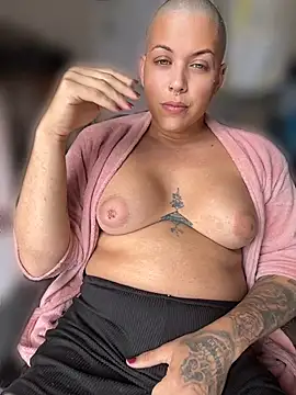 alicetgirlbr – webcam-show