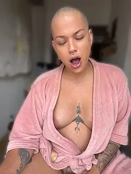 alicetgirlbr Webcam Show