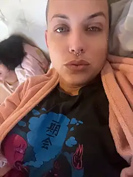 alicetgirlbr ওয়েবক্যাম শো