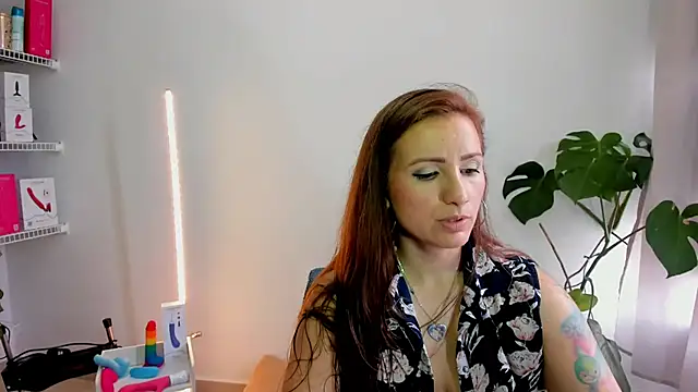 vanessabrown_: απευθείας συνομιλία ΧΧΧ