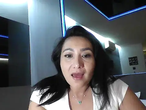 AnaisColly1's Webcam Show