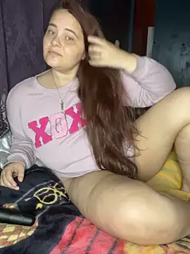 Queen_CamiXO's Webcam Show