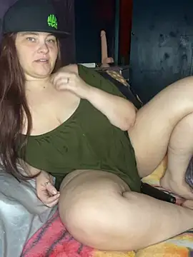 Queen_CamiXO's Webcam Show