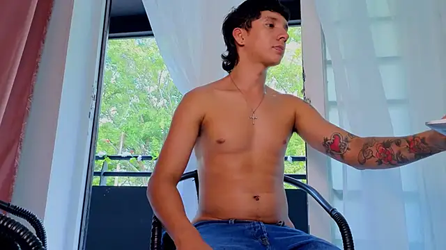 JacoboSwam Adlı Modelin Web Kamerası Şovu
