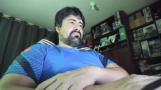 Ottovonstripmarck Шоу с уебкамера
