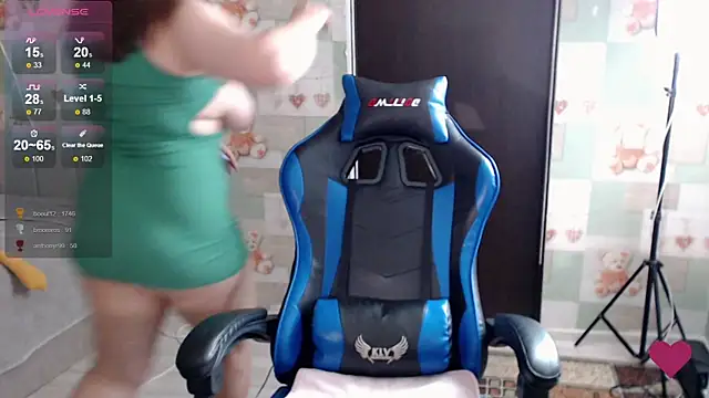Živá chatovací místnost Korolek12