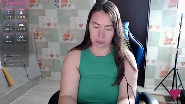 Korolek12's Live XXX Chat