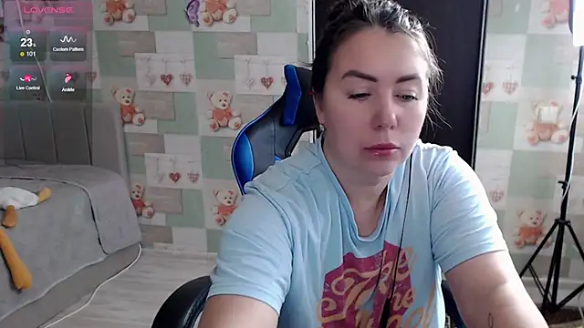 Pokazy przed kamerką – Korolek12