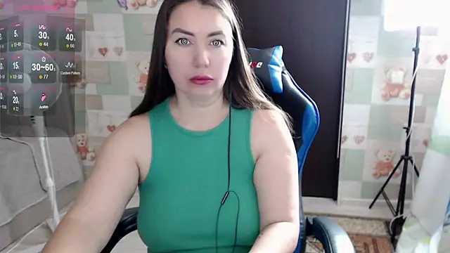 Korolek12 Chat XXX live