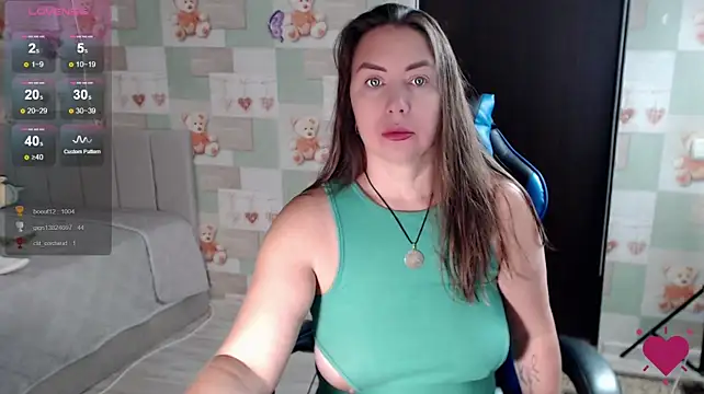 Korolek12's Live XXX Chat