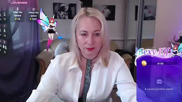 MistressMilfa's Webcam Show