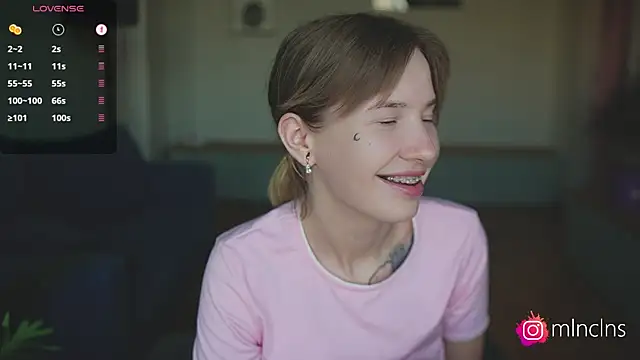 mel_collins – Naživo XXX chat